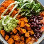 Süßkartoffel Burrito Bowl 2 Süßkartoffel Burrito Bowl