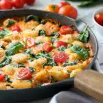 Gnocchi-Pfanne mit Spinat und Tomaten 2 Gnocchi-Pfanne mit Spinat und Tomaten