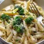 Cremige Hähnchen-Brokkoli-Pasta 2 Cremige Hähnchen-Brokkoli-Pasta